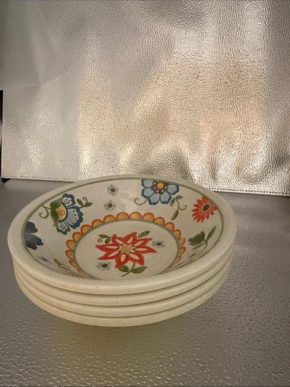 Threshold Melamine Set of 4 Beautiful Folk  Art looking Cereal Bowls